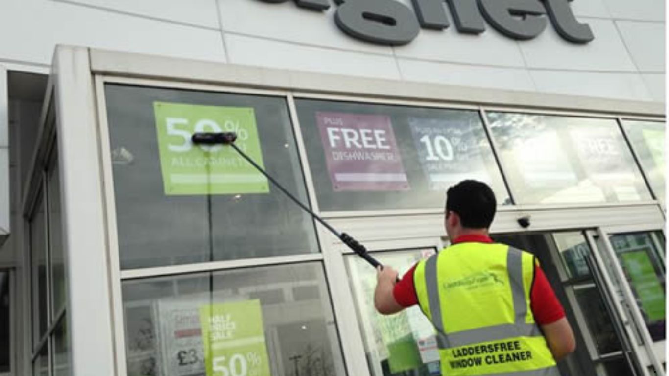 Advertisement board cleaning services